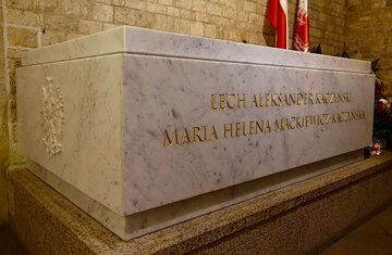 Sarkofag Lecha i&nbsp;Marii Kaczyńskich
