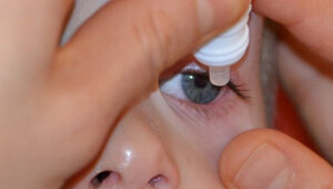 Popularne krople do oczu wycofane z obrotu. Sprawdź, czy masz je w domu