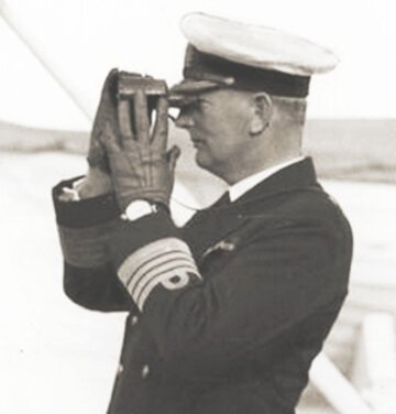 J&oacute;zef Unrug, dow&oacute;dca Floty