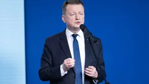 Miniatura: "Oczekuję odpowiedzi". Błaszczak oburzony...