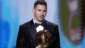 Messi ze Złotą Piłką 2021. Historyczny sukces Lewandowskiego