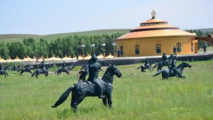 Miniatura: Imperium od Moskwy do Pekinu. Upadło...