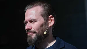 Miniatura: Zdjęcia Stanowskiego w klubie go-go...