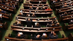 Miniatura: Sejm przyjął "ustawę sankcyjną" dot....