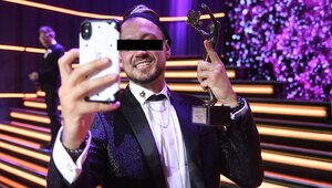Miniatura: Znany muzyk usłyszał zarzut po wypadku....