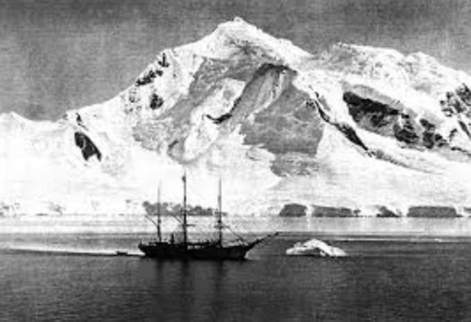 Statek "Belgica" na tle krajobrazu Antarktyki, 1898 r.
