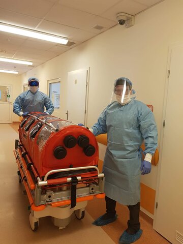 Dzięki wsparciu Fundacji LOTOS, koszaliński szpital otrzymał komorę BIO-BAG do&nbsp;transportu chorych.