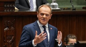 Miniatura: Zmiana traktów UE. Tusk składa Polakom...