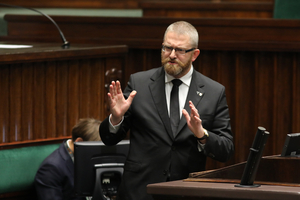"Tak się nie da żyć". Hołownia do Brauna: Panie pośle, ile można?