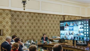 Miniatura: Premier Morawiecki: Pracujemy, by zapewnić...