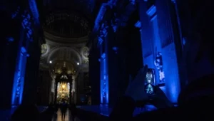 Miniatura: Watykan: Jeden z dzwonów Bazyliki św....