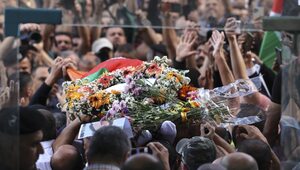 Pogrzeb palestyńskiej dziennikarki. Izraelska policja użyła pałek...
