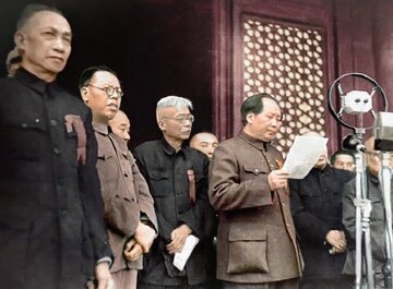 Mao Zedong ogłasza powstanie komunistycznych Chin, 1949&nbsp;r.