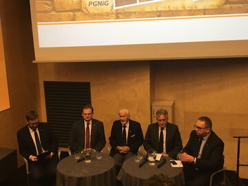 Konferencja prasowa -&nbsp;otwarcie punktu PGNiG w&nbsp;Muzeum Powstania Warszawskiego