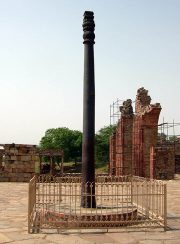 Żelazna kolumna z&nbsp;Delhi