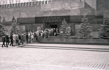 Mauzoleum Lenina i&nbsp;Stalina, 1957 rok