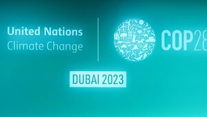 Miniatura: COP28 w Dubaju. "Pierwszy sukces szczytu...