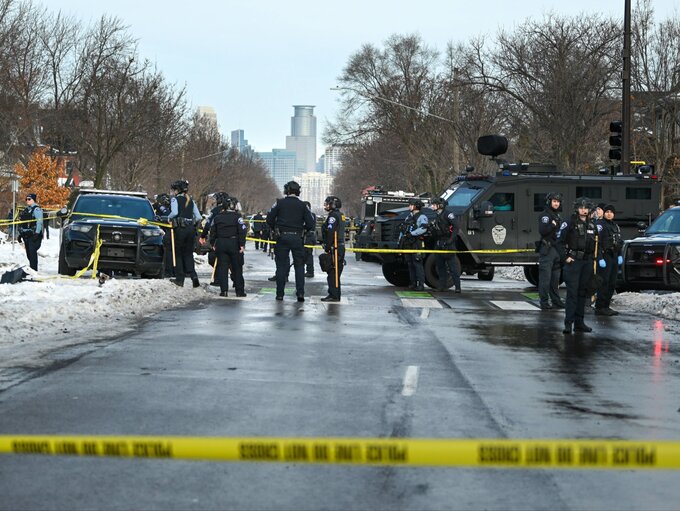 Policja na&nbsp;miejscu strzelaniny w&nbsp;Minneapolis