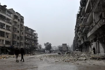 14. 04. || Na rozkaz prezydenta Trumpa wojska USA przeprowadziły atak z powietrza na Syrię. Celami były miejsca podejrzewane o związek z programem broni chemicznej syryjskiego rządu. W operacji wzięły również udział siły Francji i Wielkiej Brytanii. 