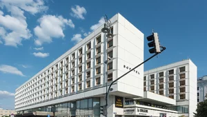Miniatura: Królowa warszawskiego hotelarstwa