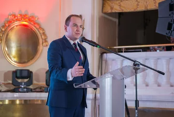 Podczas uroczystej gali zorganizowanej w hotelu Polonia Palace w Warszawie, wręczono nagrody w konkursie 100% Polski Produkt organizowanym przez tygodnik „Do Rzeczy”. 