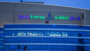 Miniatura: "Rozległe zniszczenia" rafinerii....