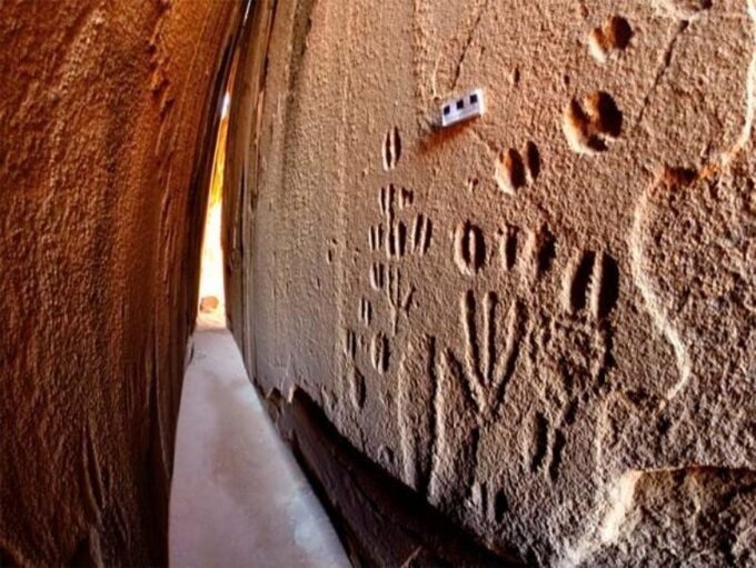 Rysunki naskalne z epoki kamienia, Namibia