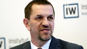 Miniatura: Prof. Flis: Politycy zapominają, że...