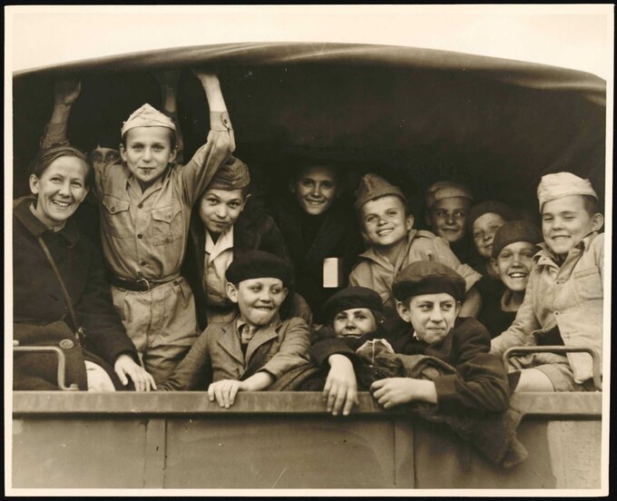 Polscy uchodźcy, kt&oacute;rzy przybyli do&nbsp;Nowej Zelandii po&nbsp;wydostaniu się z&nbsp;ZSRS wraz z&nbsp;Armią Andersa