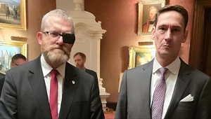 Miniatura: Grzegorz Braun i potomek Habsburgów razem...