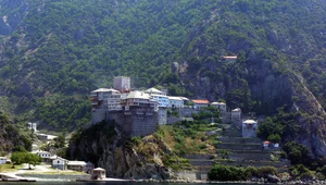 Miniatura: Święta Góra Athos ogranicza liczbę...