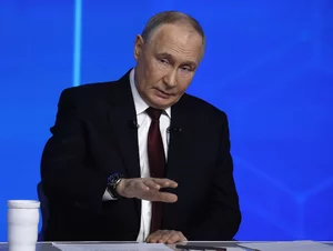 Miniatura: Putin powtarza: Powinny zostać usunięte...