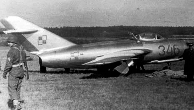 MiG-15, którym Franciszek Jarecki uciekł z PRL do Danii