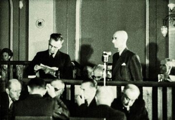 Proces szesnastu. Konfrontacja gen. Okulickiego z&nbsp;Janem Stanisławem Jankowskim