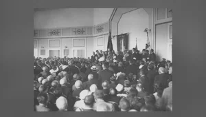 Miniatura: Antysanacyjna koalicja "wielkich". Jaki...