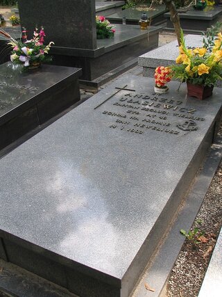 Grób Andrzeja Ułasiewicza na Cmentarzu Wojskowym na Powązkach w Warszawie