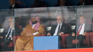 Miniatura: Rosja gromi Arabię Saudyjską w meczu...