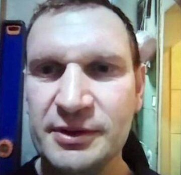 Policjanci prowadzą poszukiwania 42-letniego Radosława Kolasińskiego. Mężczyzna poszukiwany jest w&nbsp;związku z&nbsp;zab&oacute;jstwem tr&oacute;jki chłopc&oacute;w, kt&oacute;rych ciała  znaleziono w&nbsp;jednym z&nbsp;dom&oacute;w na&nbsp;osiedlu Wyszogrodzka w&nbsp;Płocku.