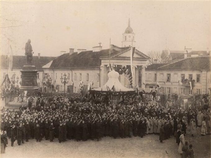 Odsłonięcie pomnika Michaiła Murawjowa w Wilnie w 1898
