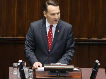 Miniatura: Polska regionalnym mocarstwem? Sikorski:...