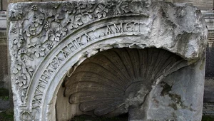 Miniatura: "Parweniusz" i księżniczka. Justynian...