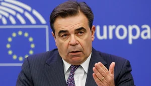 Miniatura: Komisarz UE ds. migracji: 10 mld euro na...