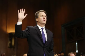 07. 10. ||  Brett Kavanaugh został sędzią Sądu Najwyższego USA. Stało się tak pomimo protestów oraz oskarżeń kandydata o próbę gwałtu. 