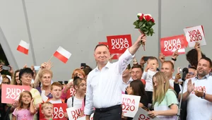 Miniatura: Prezydent: Mogę wyjść na ulicę i spojrzeć...