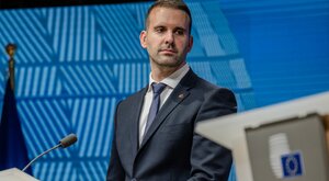 Miniatura: Ukrainiec w BMW wjechał w kolumnę...