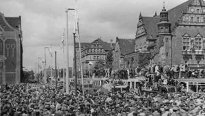 Miniatura: Pierwszy wielki bunt. 70 lat temu zaczęło...