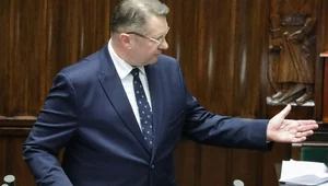 Miniatura: "Precz z komuną!". Czarnek grzmi w Sejmie:...