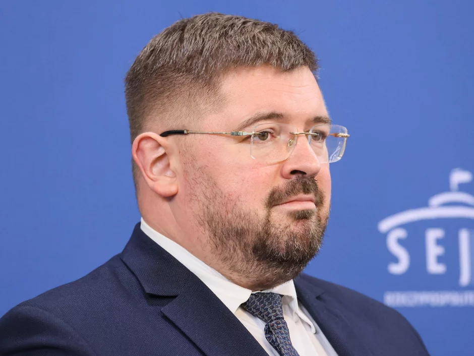 Miniatura: Transfer w Sejmie. Były wiceminister w...