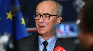 Miniatura: Czarzasty, hotel i Rosjanka. Marszałek...