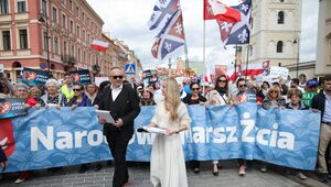 Miniatura: „Niech żyje Polska!”. Ulicami Warszawy...